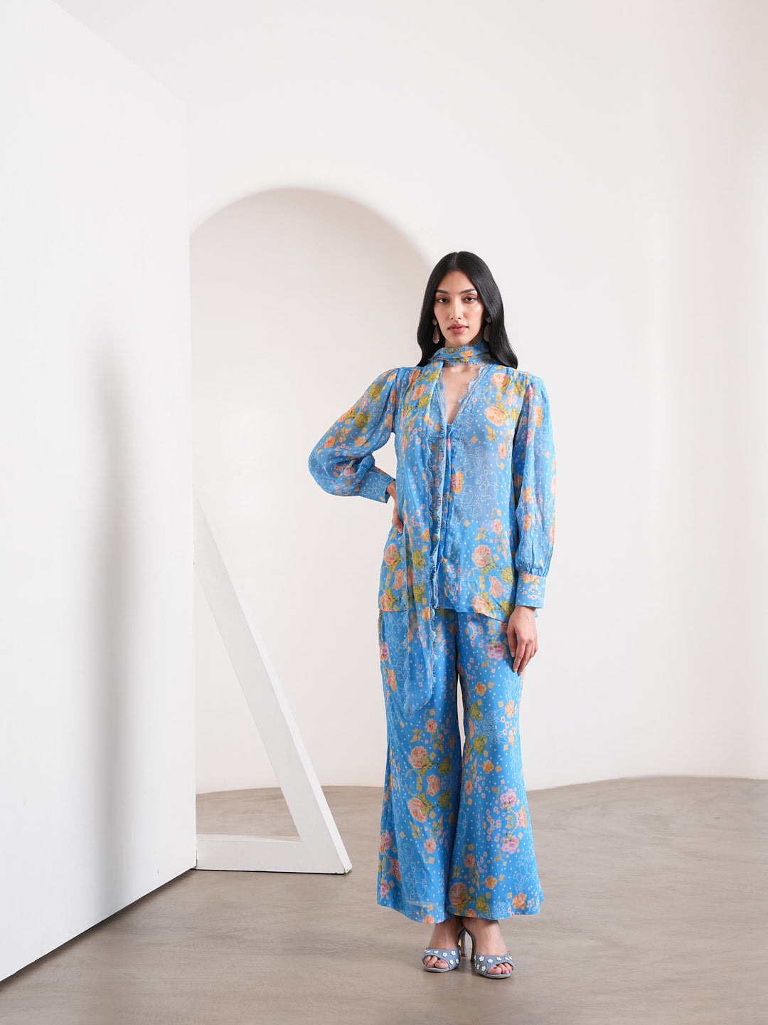Palmera Tie-up Shirt